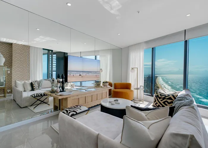D-Ocean Retreat Modern 3-Bedroom Apartment